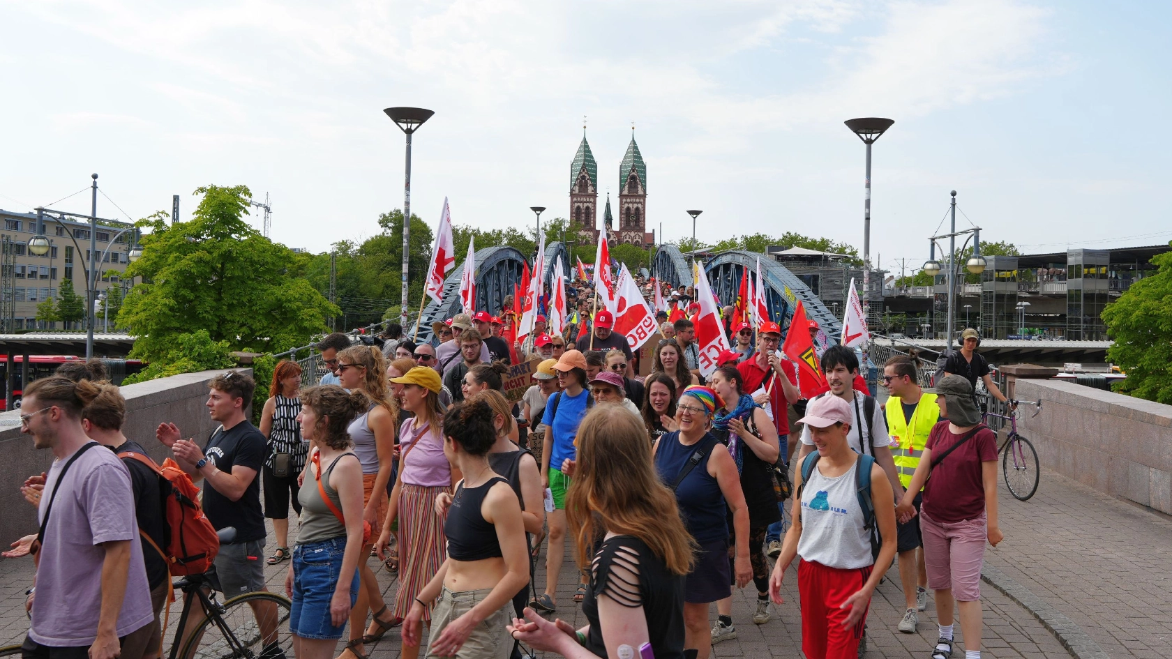 Es Reicht! 25.7.26