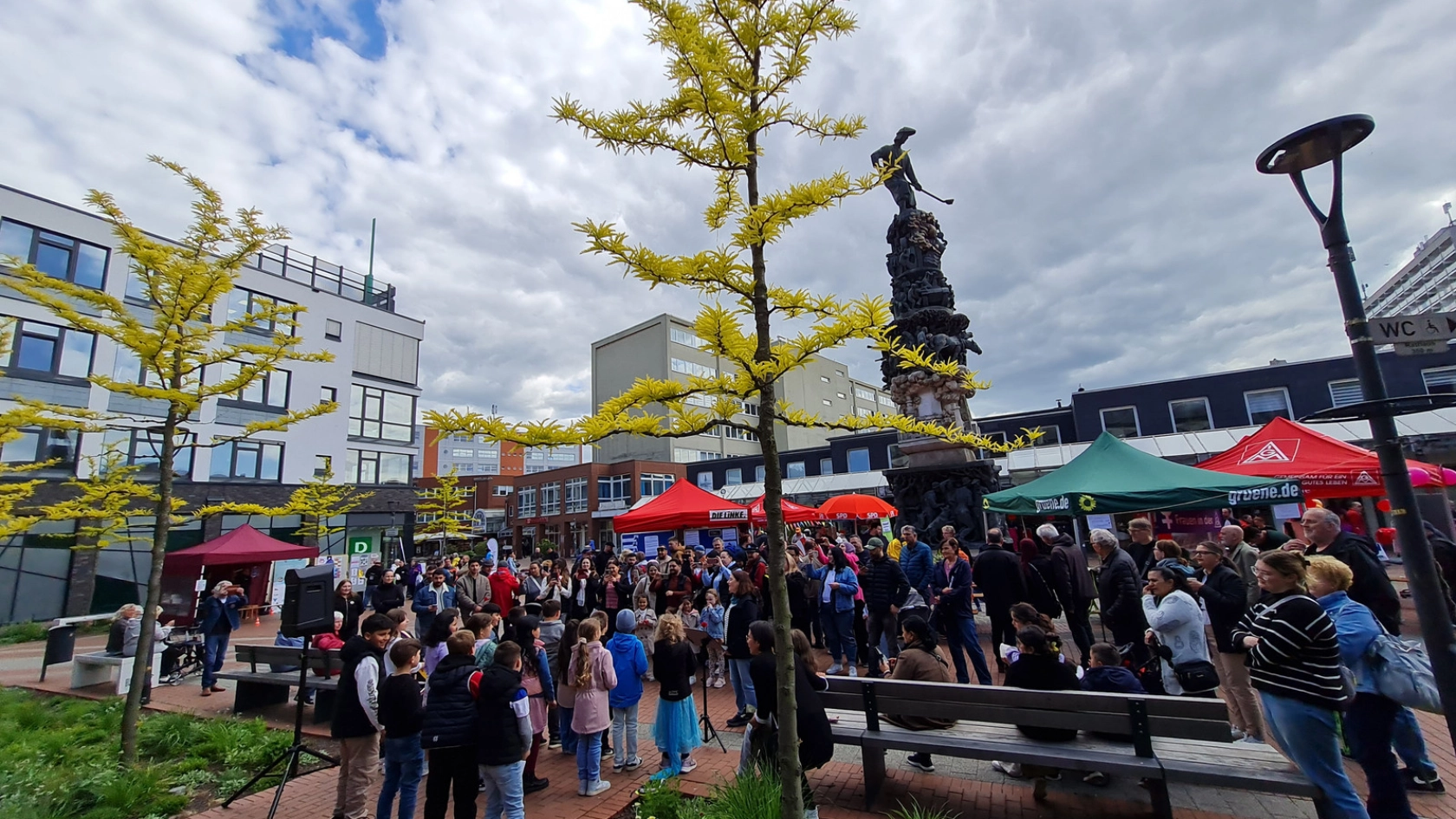 Friedensfest am Monument