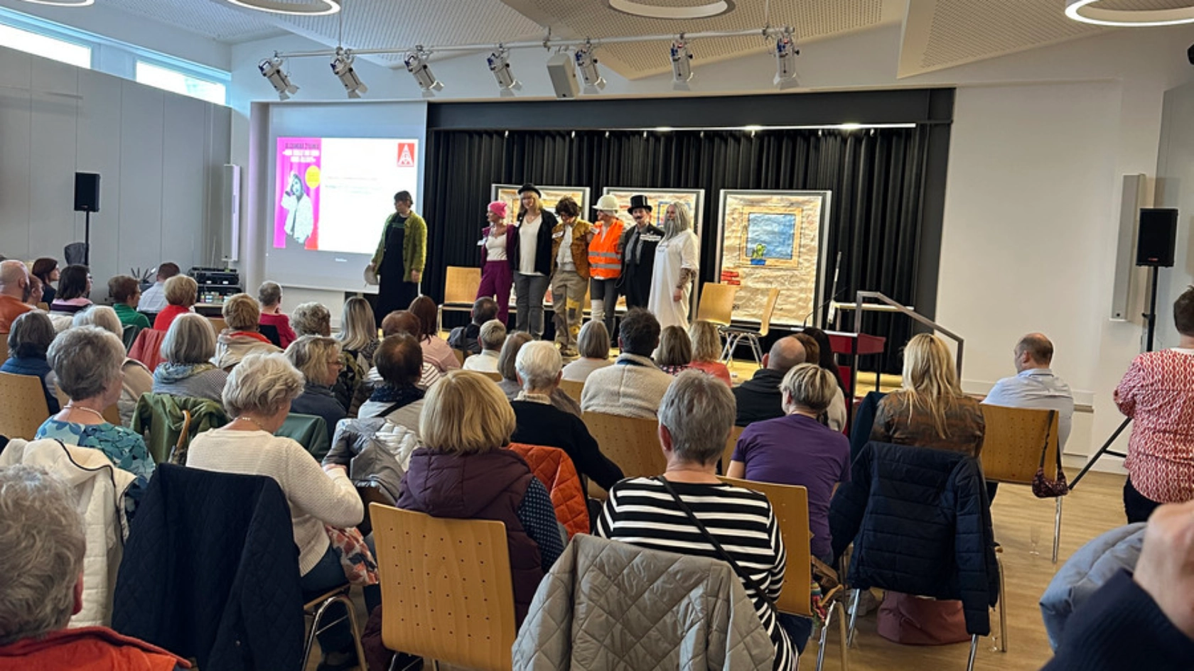 Theaterfrühstück zum Internationalen Frauentag