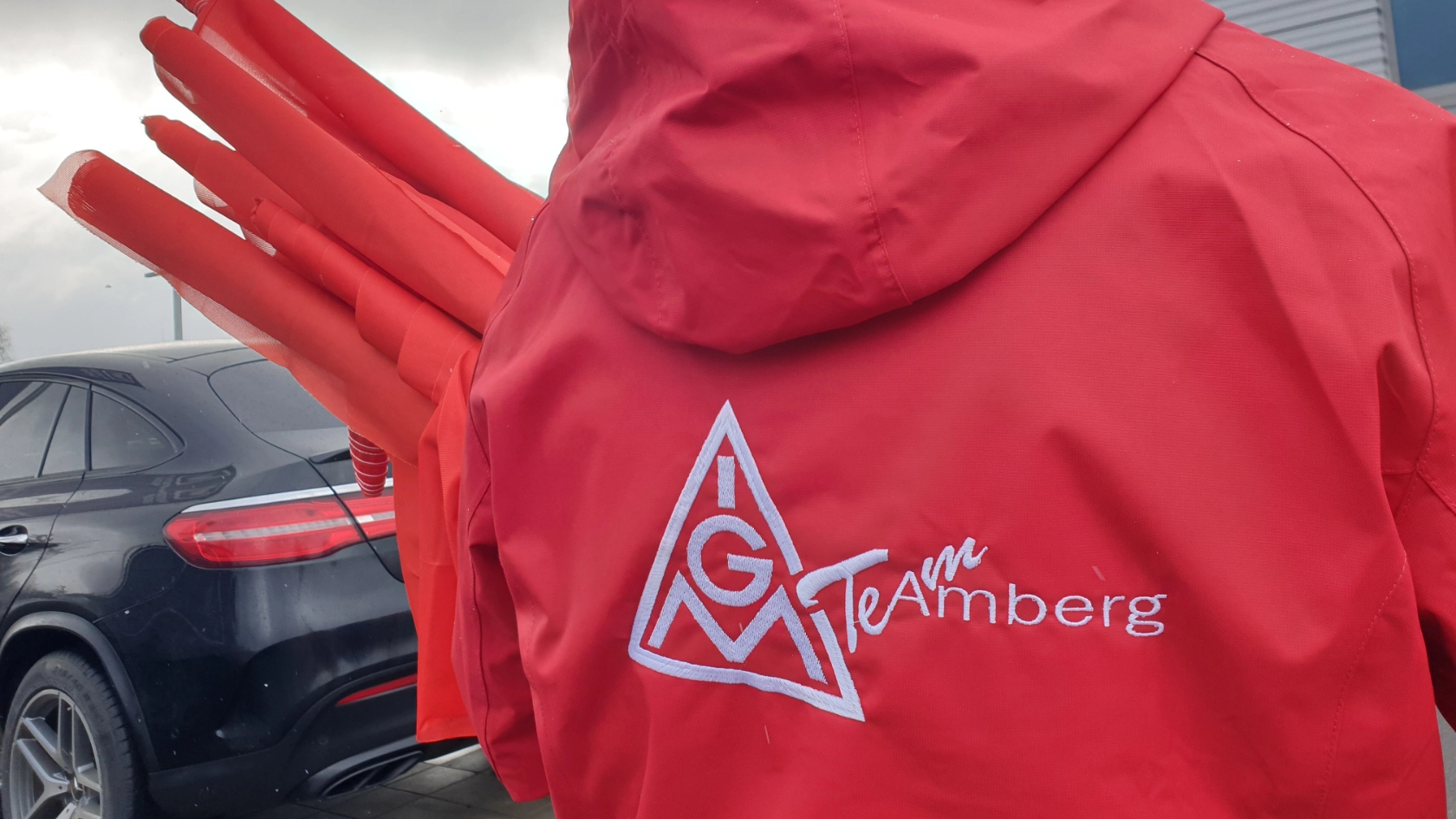 rote Jacke Team IG Metall Amberg