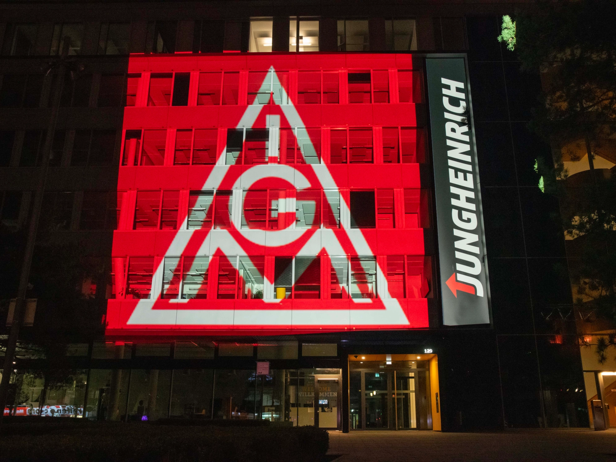 Jungheinrich verliert Kontrolle über Prozesse – statt mit Gewerkschaft zu verhandeln