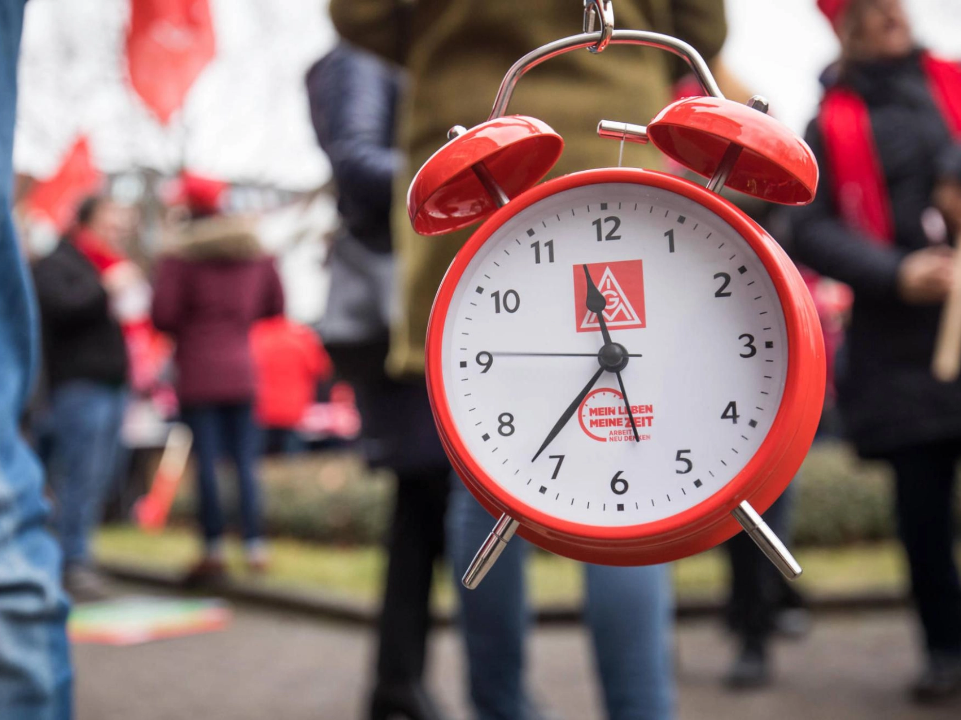 Tarifrunde Streik Wecker