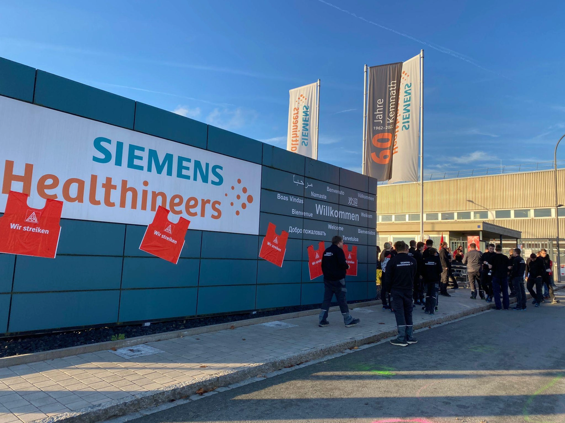 Warnstreik Siemens Kemanth 8 vor 8 für 8%