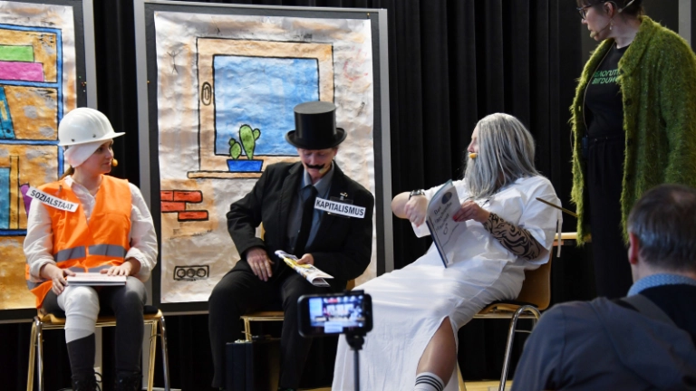 Theaterfrühstück zum Internationalen Frauentag