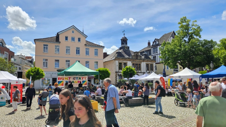 "Fest der Kulturen" auf dem Peiner Marktplatz