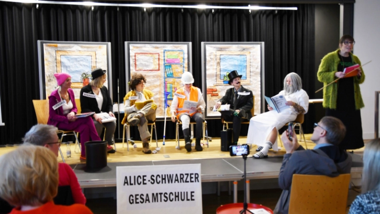 Theaterfrühstück zum Internationalen Frauentag